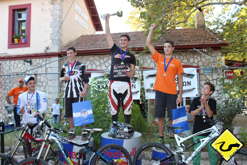 kalavrita dh 2013 podium junior