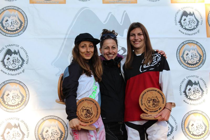 oraiokastro women podium